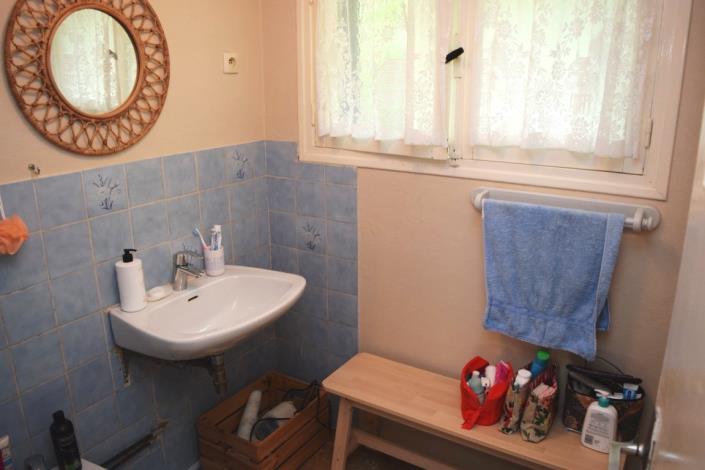 Image No.11-2 Bed House for sale