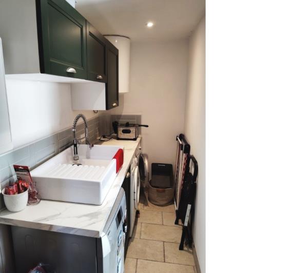 Image No.8-2 Bed House for sale