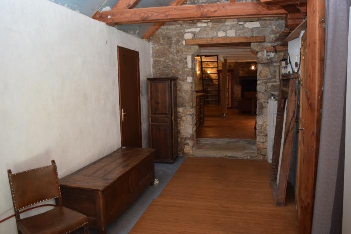 Image No.10-4 Bed House for sale