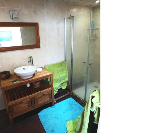 Image No.19-7 Bed House for sale