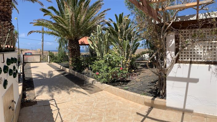 Image No.8-3 Bed Villa for sale