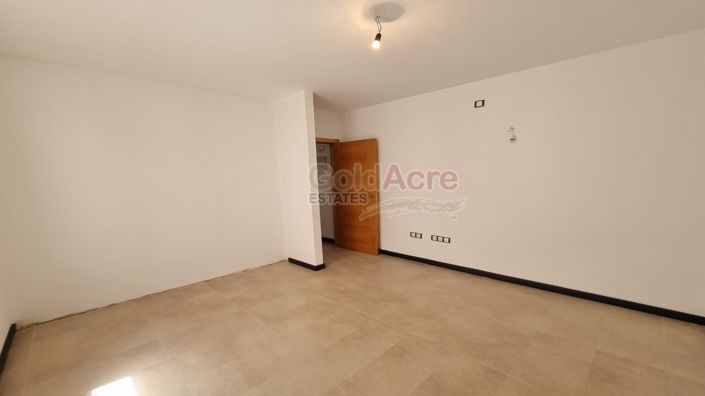 Image No.12-3 Bed Duplex for sale