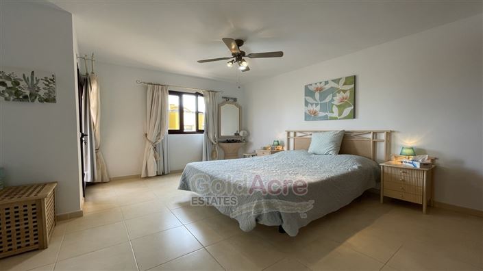 Image No.32-4 Bed Duplex for sale