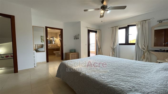 Image No.33-4 Bed Duplex for sale