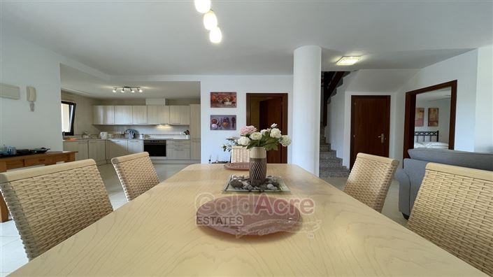 Image No.10-4 Bed Duplex for sale