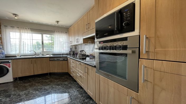 Image No.6-3 Bed Villa for sale