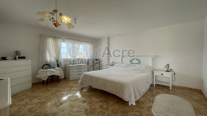 Image No.7-3 Bed Villa for sale