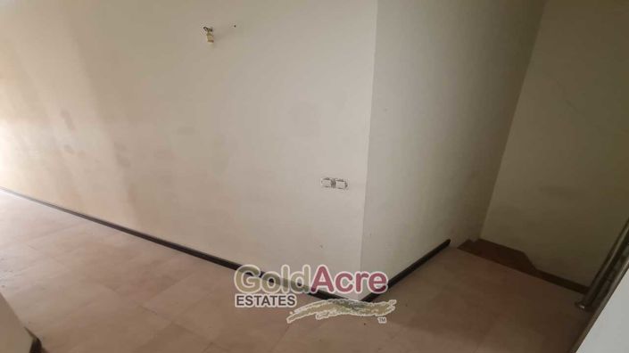 Image No.6-4 Bed Duplex for sale