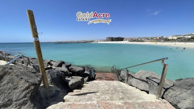 Villa de 4 chambres à vendre à Puerto Del Rosario