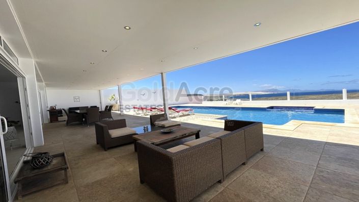 Image No.6-Villa de 5 chambres à vendre à Fuerteventura