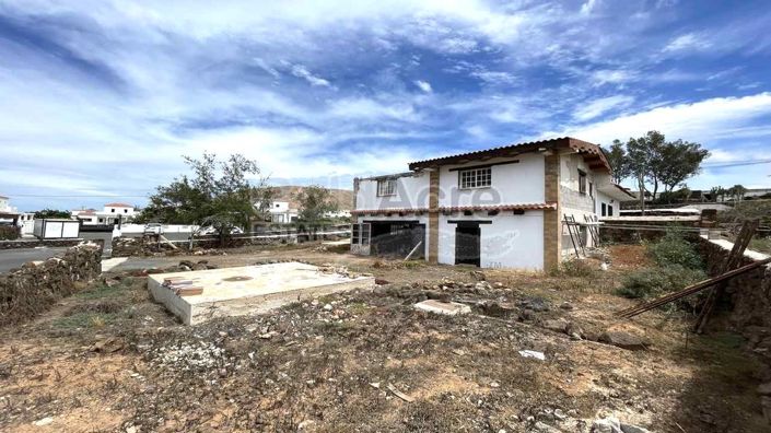 Image No.4-2 Bed Villa for sale