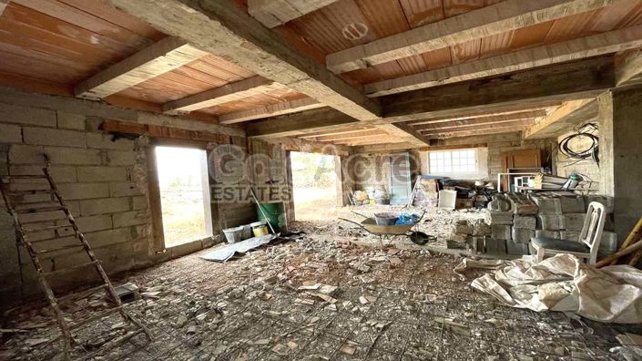 Image No.15-2 Bed Villa for sale