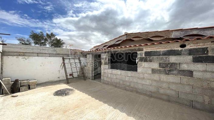 Image No.29-2 Bed Villa for sale