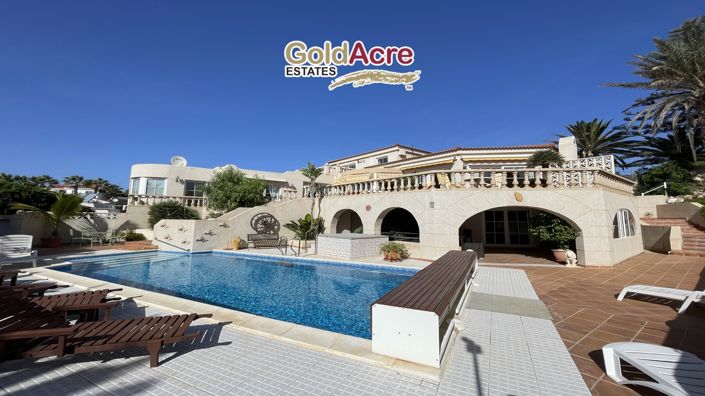 Image No.1-2 Bed Villa for sale