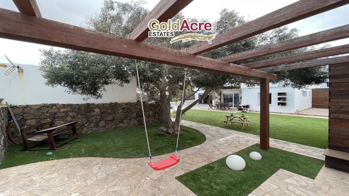 Image No.17-3 Bed Villa for sale