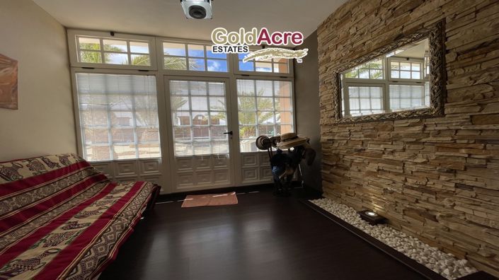 Image No.27-3 Bed Villa for sale