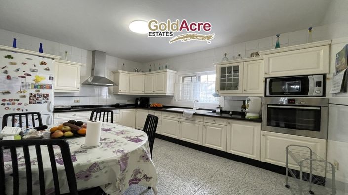 Image No.25-3 Bed Villa for sale