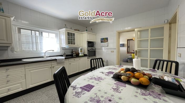 Image No.26-3 Bed Villa for sale