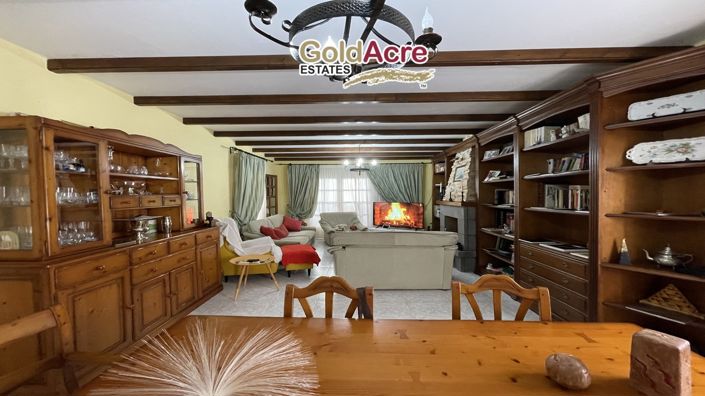 Image No.30-3 Bed Villa for sale