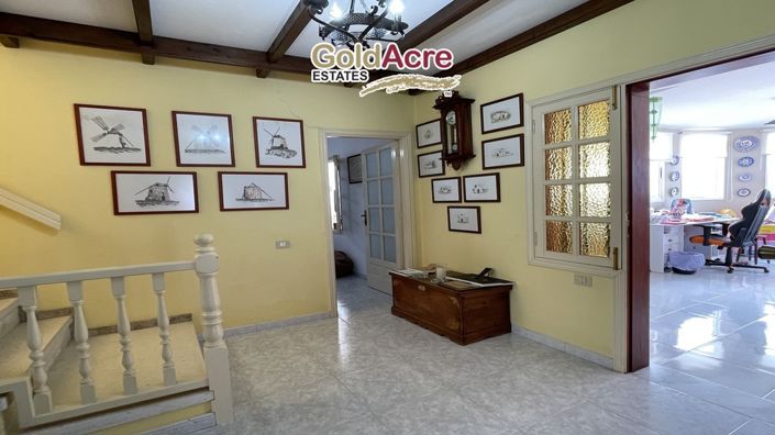 Image No.35-3 Bed Villa for sale