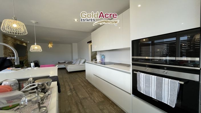 Image No.51-3 Bed Villa for sale