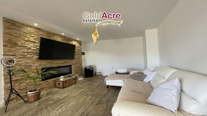 Image No.52-3 Bed Villa for sale