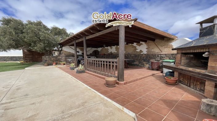 Image No.20-3 Bed Villa for sale