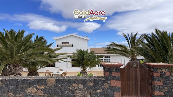 Image No.9-3 Bed Villa for sale
