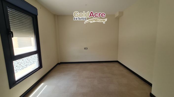 Image No.9-4 Bed Apartment for sale