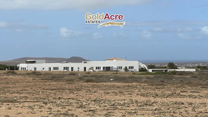 Image No.1-Villa de 7 chambres à vendre à Villaverde