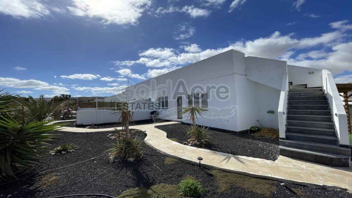 Image No.18-7 Bed Villa for sale