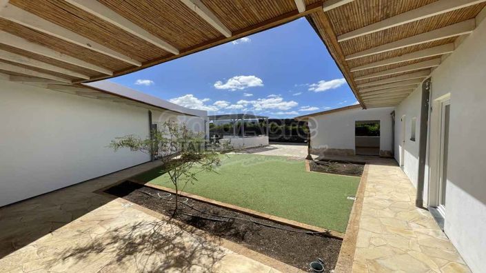 Image No.21-7 Bed Villa for sale