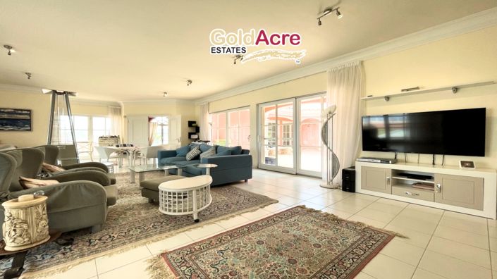 Image No.12-1 Bed Villa for sale