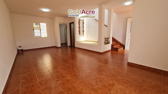 Image No.1-3 Bed Duplex for sale