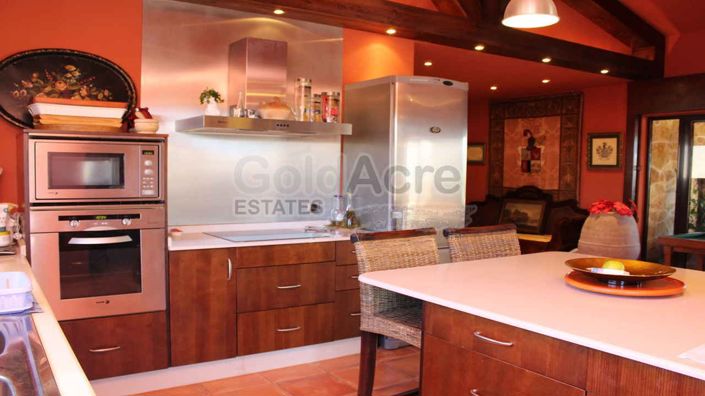 Image No.7-4 Bed Villa for sale