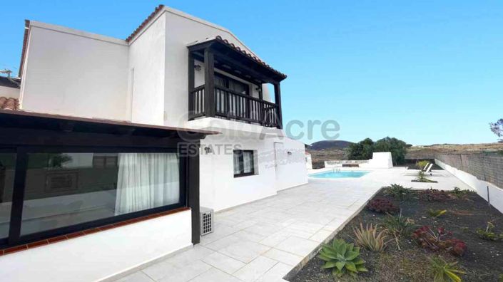 Image No.12-4 Bed Villa for sale