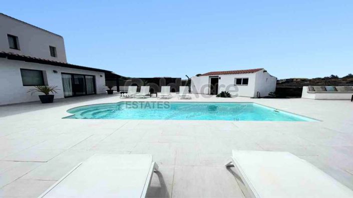 Image No.17-4 Bed Villa for sale