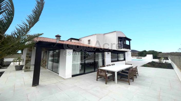 Image No.4-4 Bed Villa for sale