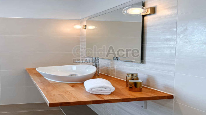 Image No.35-4 Bed Villa for sale