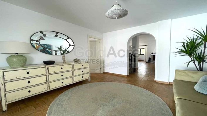 Image No.45-4 Bed Villa for sale