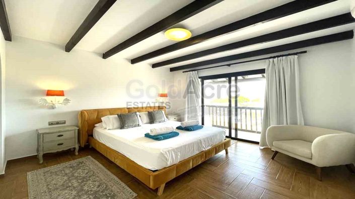 Image No.52-4 Bed Villa for sale