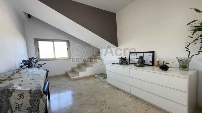 Image No.14-4 Bed Villa for sale