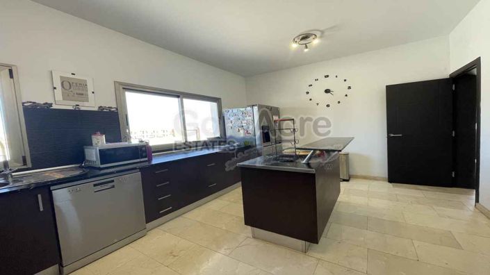 Image No.26-4 Bed Villa for sale