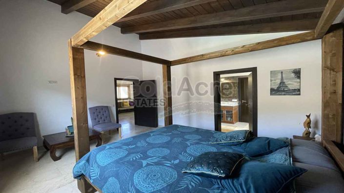 Image No.4-4 Bed Villa for sale