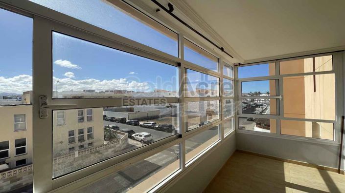 Image No.8-2 Bed Flat for sale