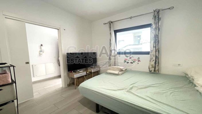 Image No.22-1 Bed Apartment for sale