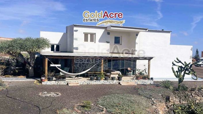 Image No.3-4 Bed Villa for sale