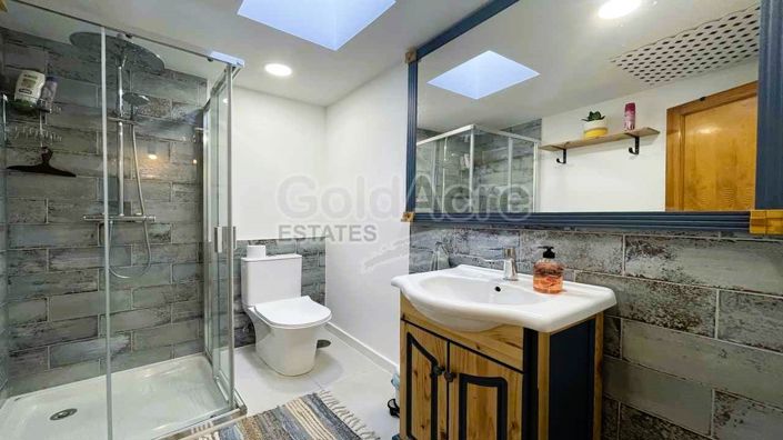 Image No.29-4 Bed Villa for sale