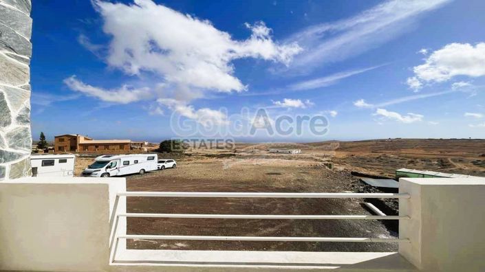 Image No.52-4 Bed Villa for sale