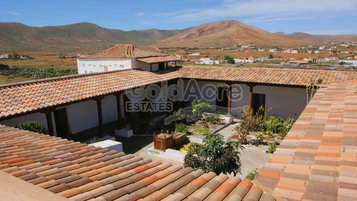 Image No.3-12 Bed Villa for sale